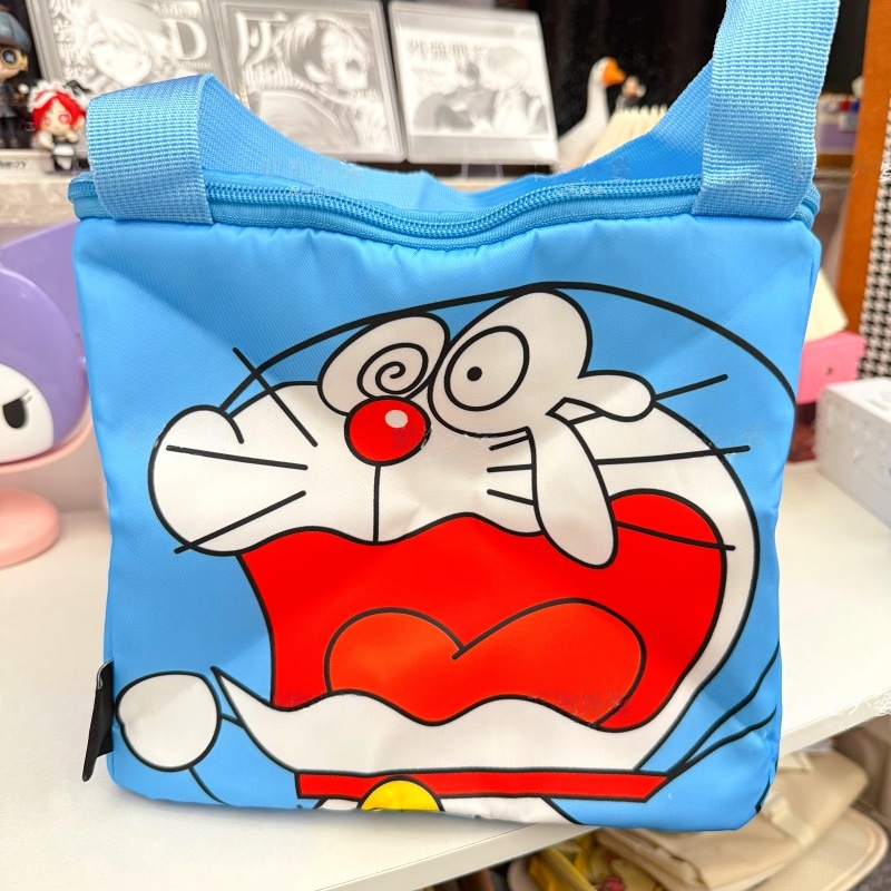 Doraemon Large Capacity Insula - Food Storage Box Large บทวิจารณ์และราคา