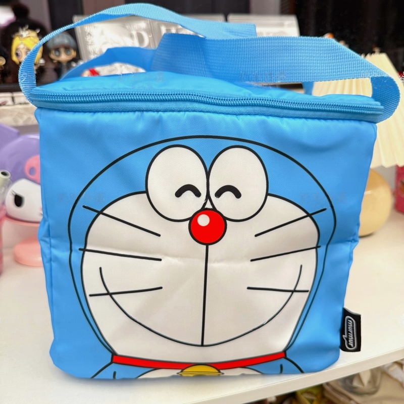 Doraemon Large Capacity Insula - Food Storage Box Large บทวิจารณ์และราคา